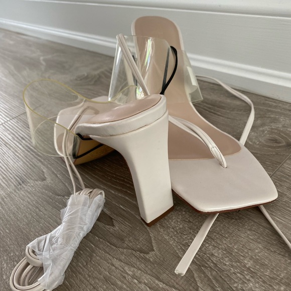 NWT “Zara” tie up heels - Picture 3 of 4